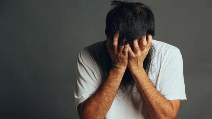علت اختلال عورت نمایی چیست؟